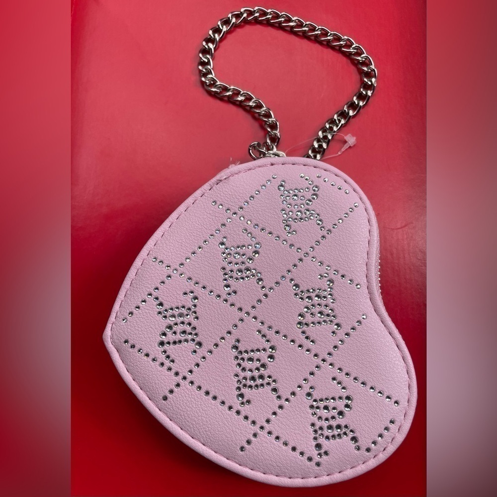 Juicy Couture Pink Heart Wristlet with Silver Chain, Juicy Couture Wallet. - Picture 8 of 10